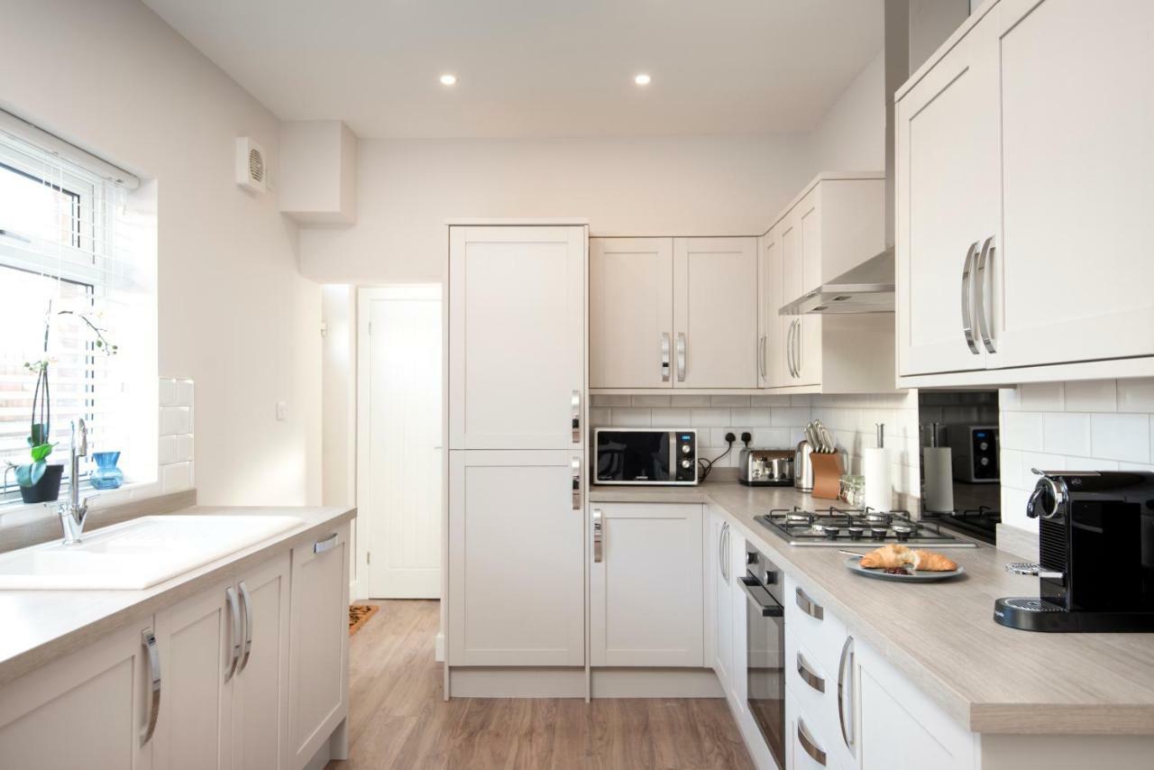 Morley Cottage - Modern 3 Bedroom, 2 Bathroom House With Garden In Southsea, Portsmouth Eksteriør billede