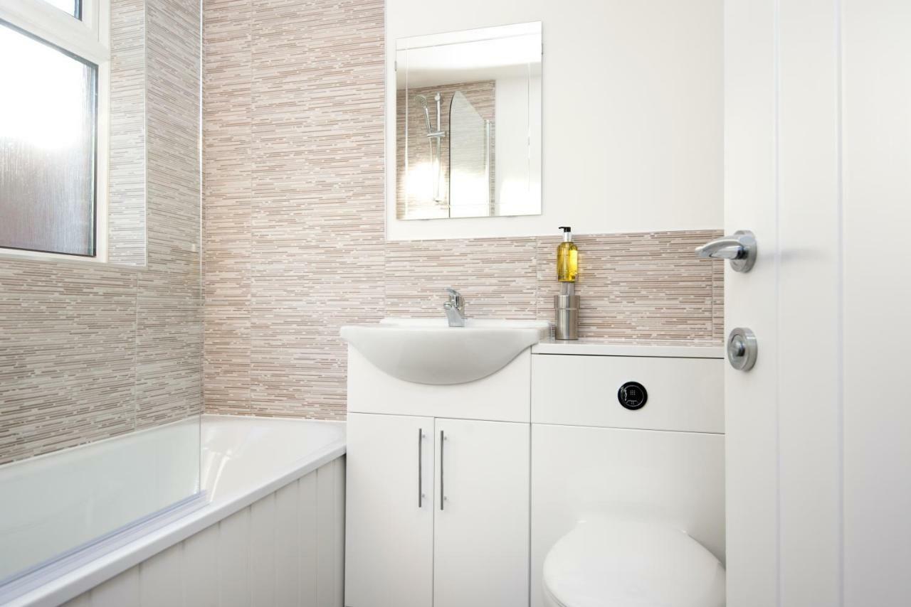 Morley Cottage - Modern 3 Bedroom, 2 Bathroom House With Garden In Southsea, Portsmouth Eksteriør billede